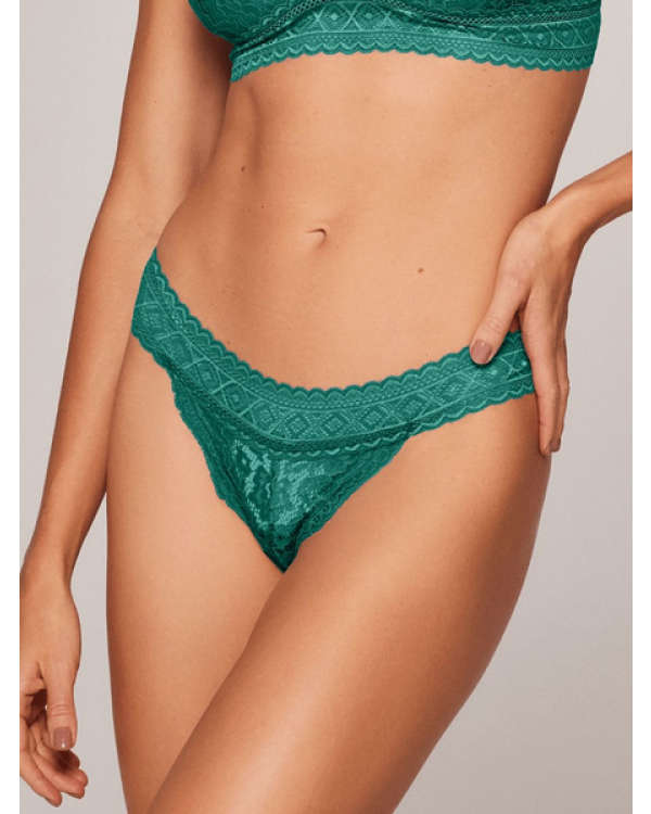 CALCINHA TANGA EM RENDA SWEET